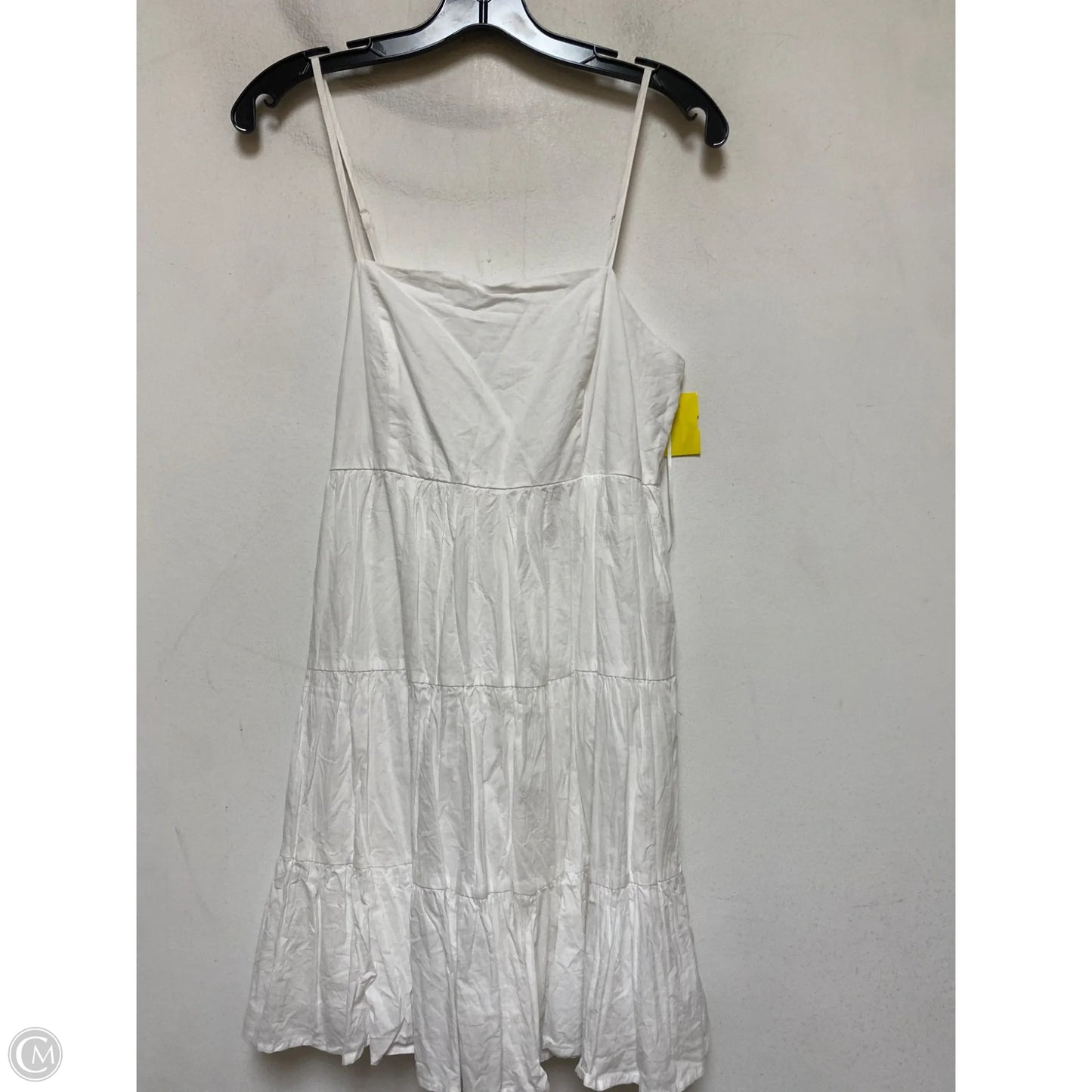 Dress Casual Short By Francesca's In White, Size: M
