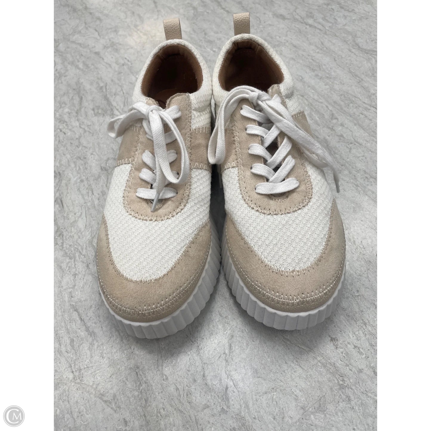 Shoes Sneakers By Zodiac In Cream & Tan, Size: 7