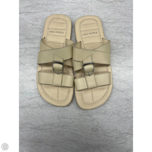 Sandals Flats By Free People In Cream, Size: 8.5