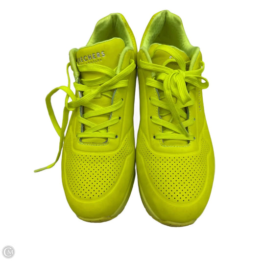 Shoes Sneakers By Skechers In Yellow, Size: 10