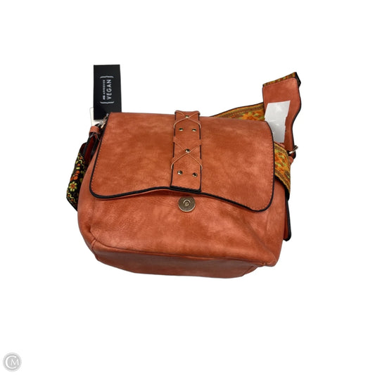 Crossbody By Clothes Mentor, Size: Medium