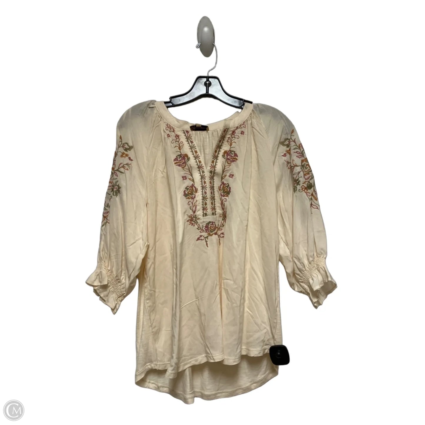 Top Short Sleeve By Democracy In Cream, Size: M