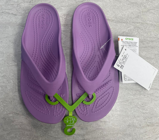 Sandals Flats By Crocs  Size: 5