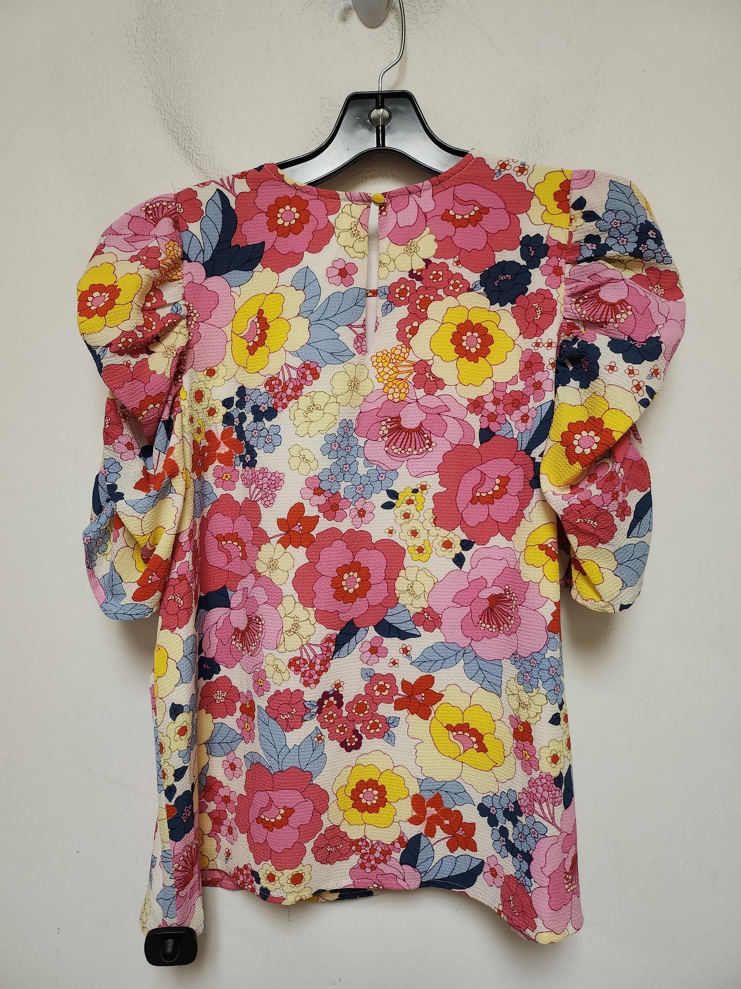 Top Short Sleeve By Sugar Lips In Floral Print, Size: Xs