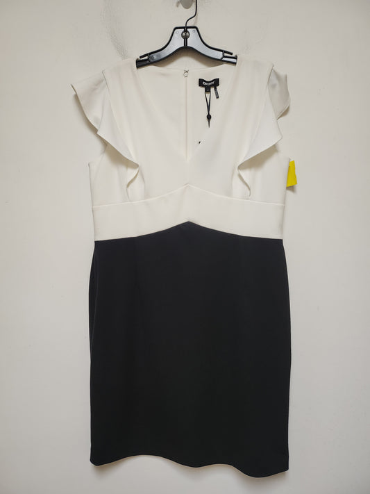 Dress Casual Short By Dkny In Black & White, Size: Xl