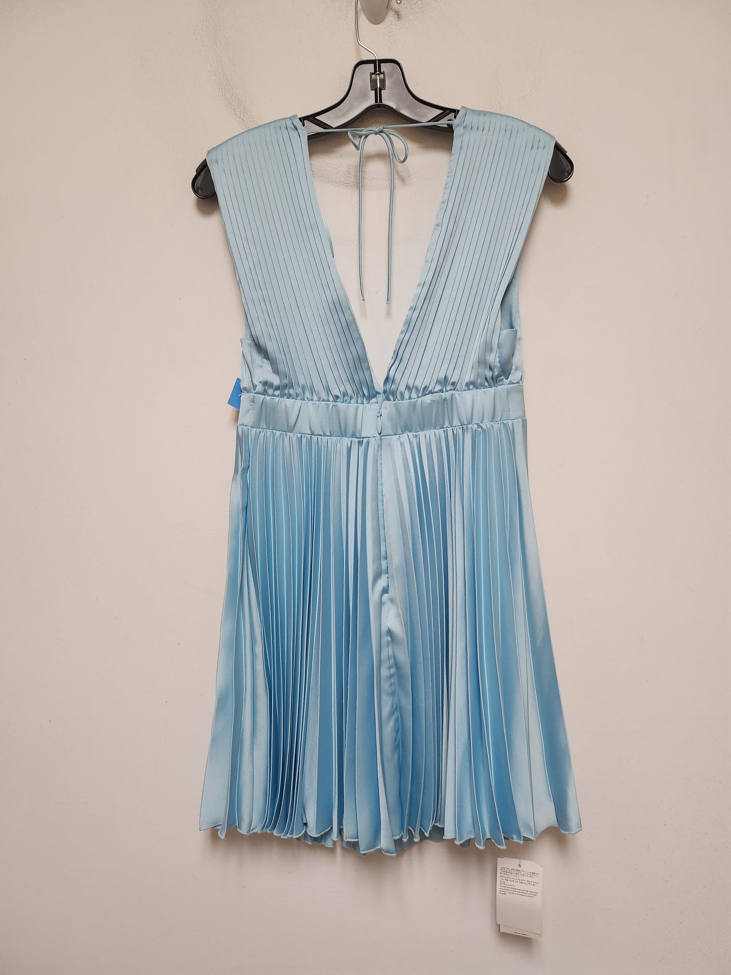 Dress Casual Short By Abercrombie And Fitch In Blue, Size: S