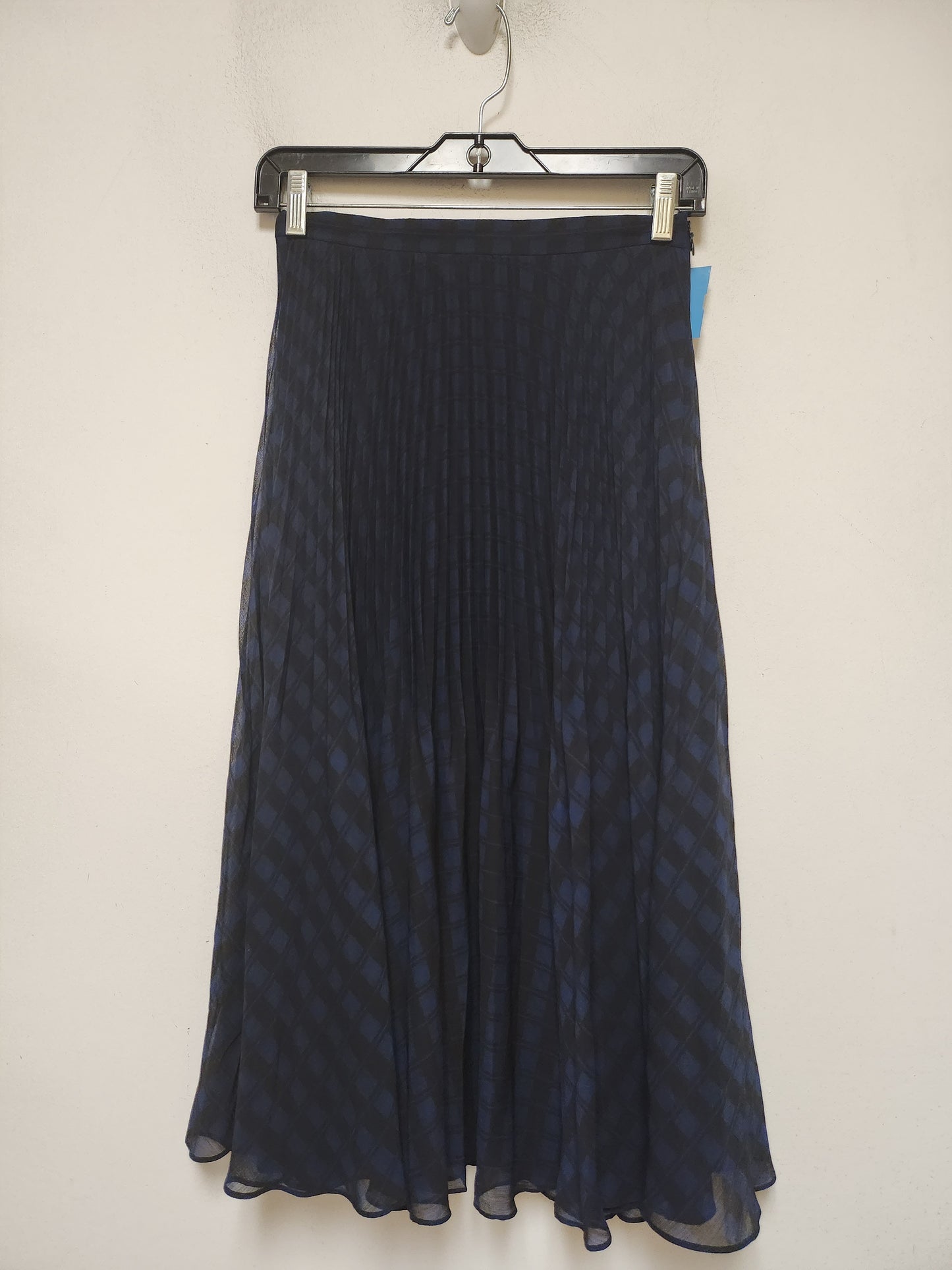 Skirt Maxi By Club Monaco In Black & Blue, Size: 2