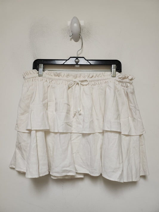 Skirt Mini & Short By Clothes Mentor In Ivory, Size: 14