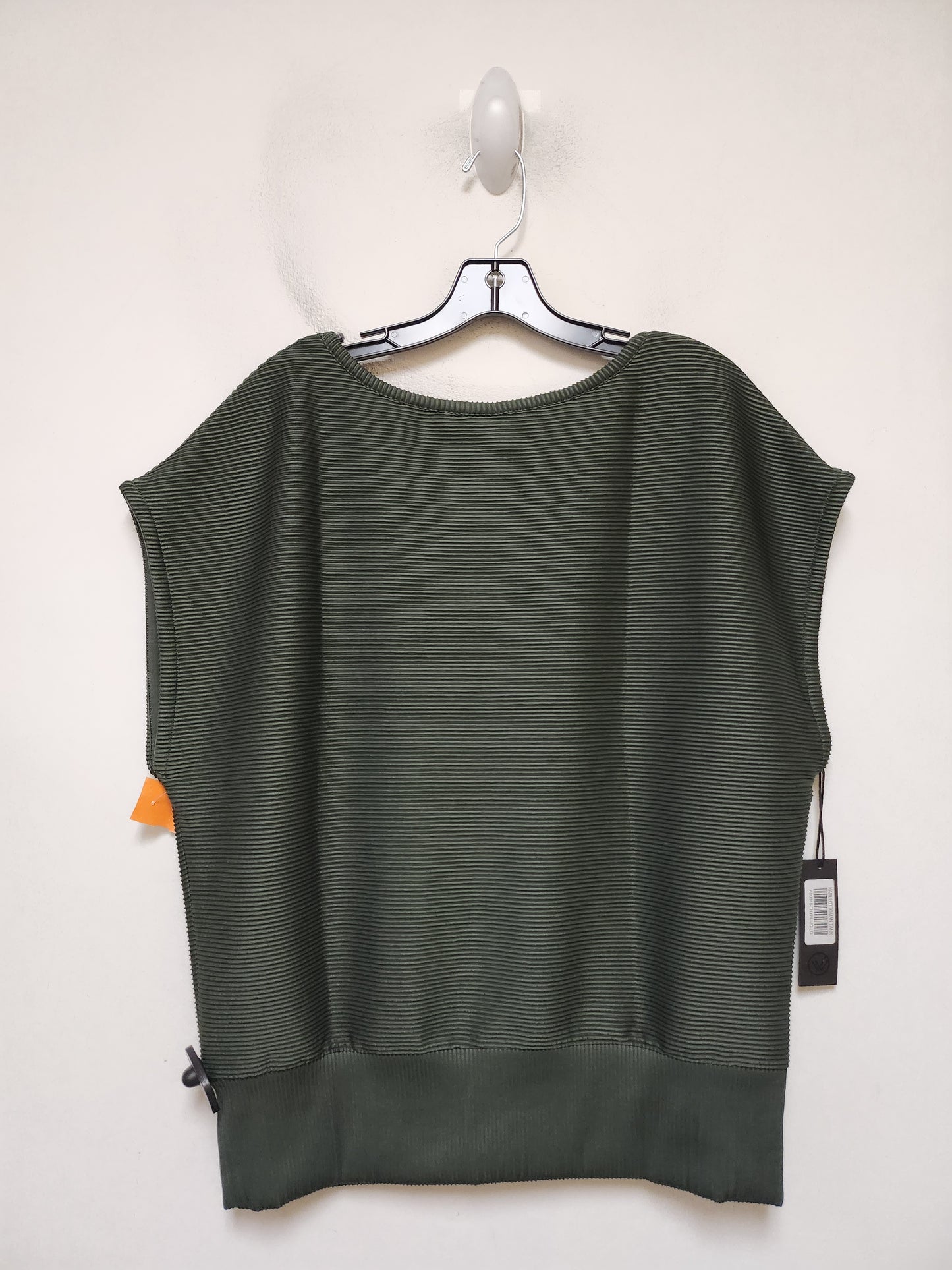 Top Short Sleeve By Clothes Mentor In Green, Size: M