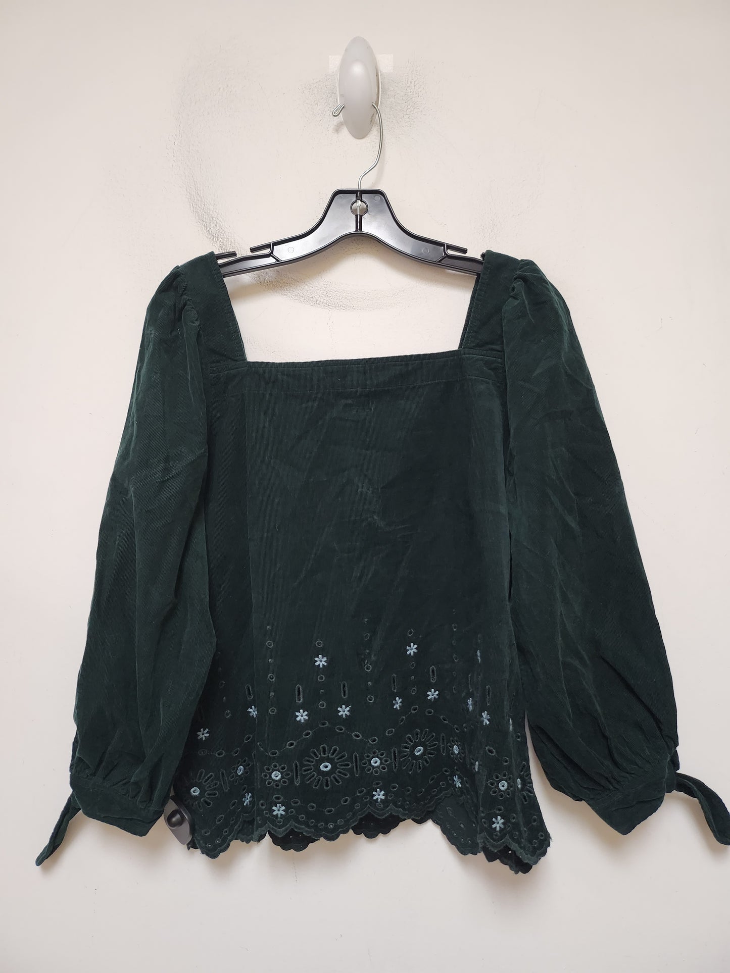 Top Long Sleeve By Madewell In Green, Size: L