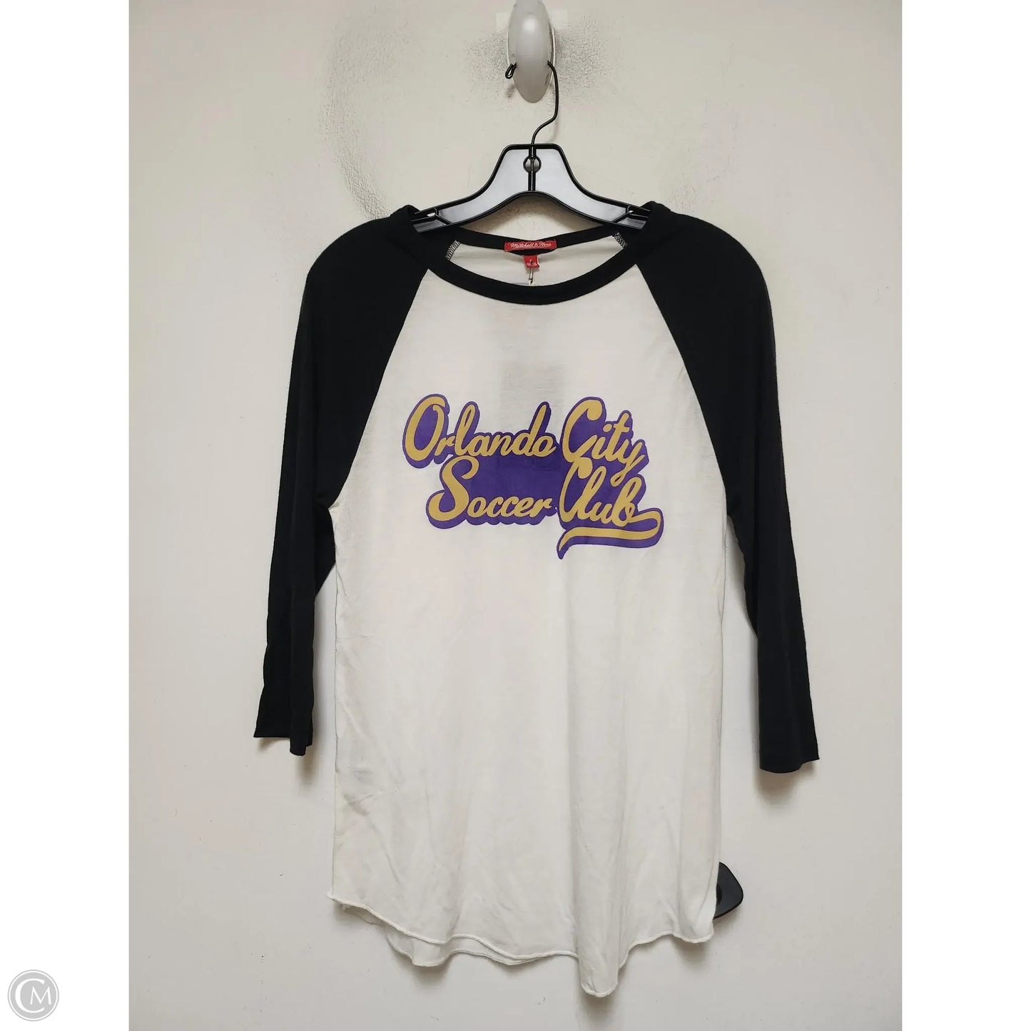 Athletic Top Long Sleeve Crewneck By Clothes Mentor In Black & White, Size: S