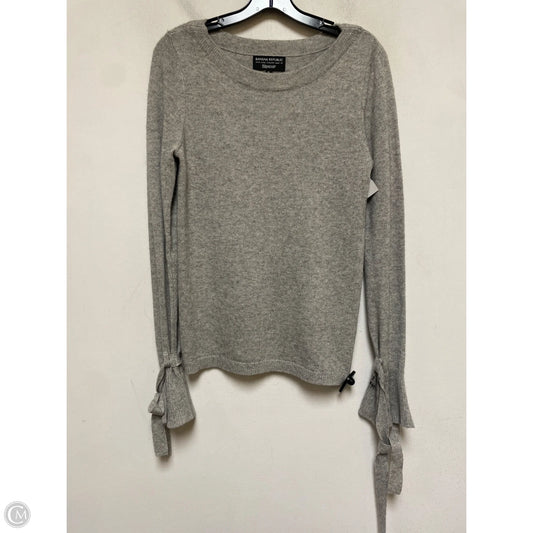 Sweater By Banana Republic In Grey, Size: M