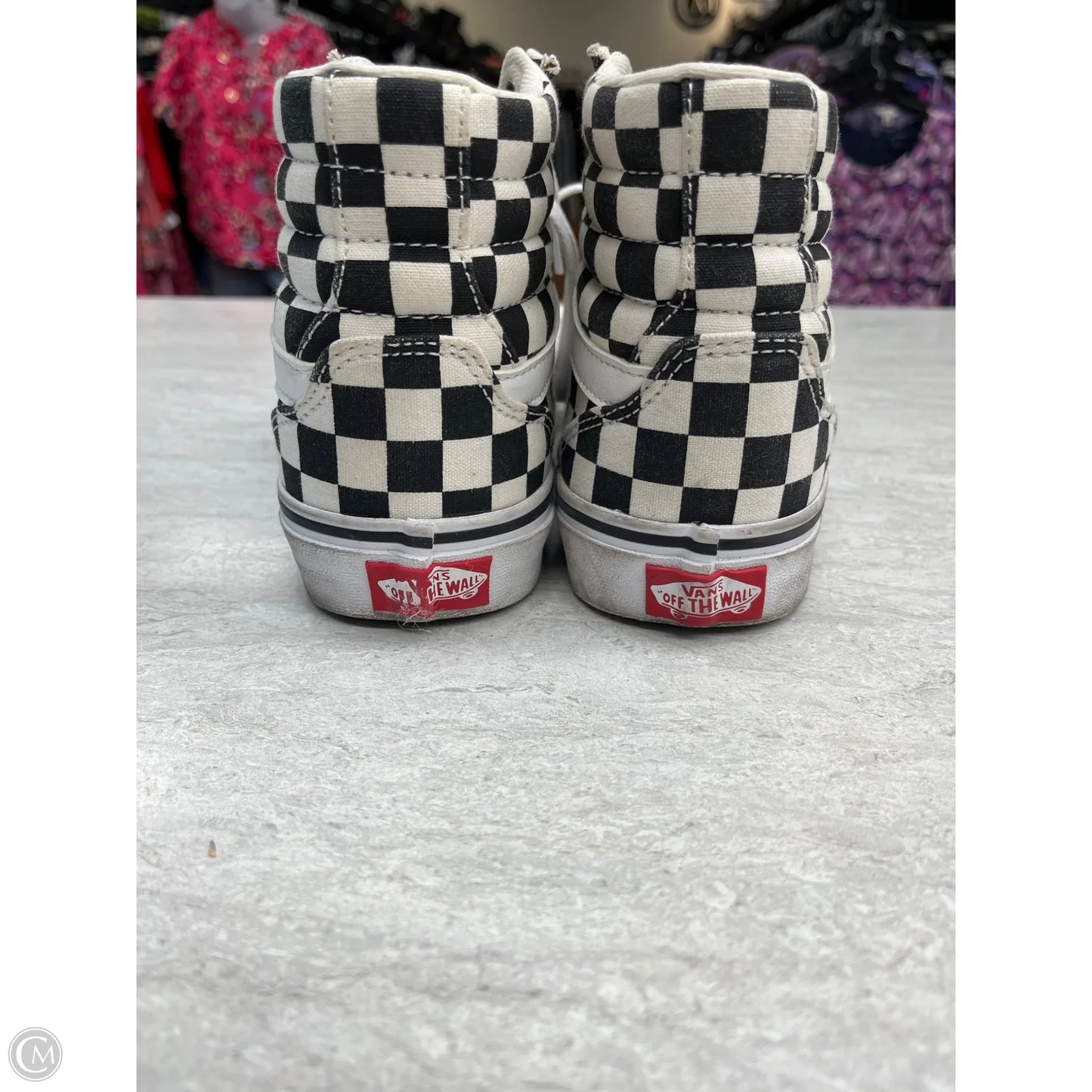 Shoes Sneakers By Vans In Black & White, Size: 6