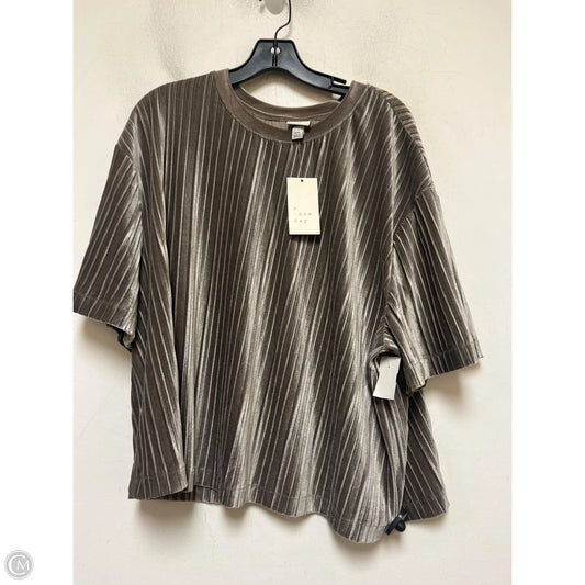 Top Short Sleeve By A New Day In Grey, Size: Xxl