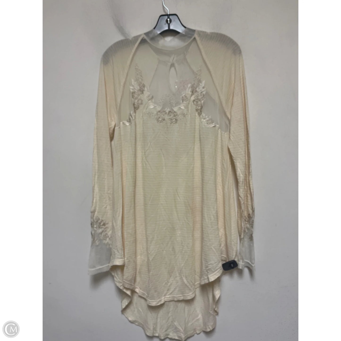 Top Long Sleeve By Free People In Cream, Size: L