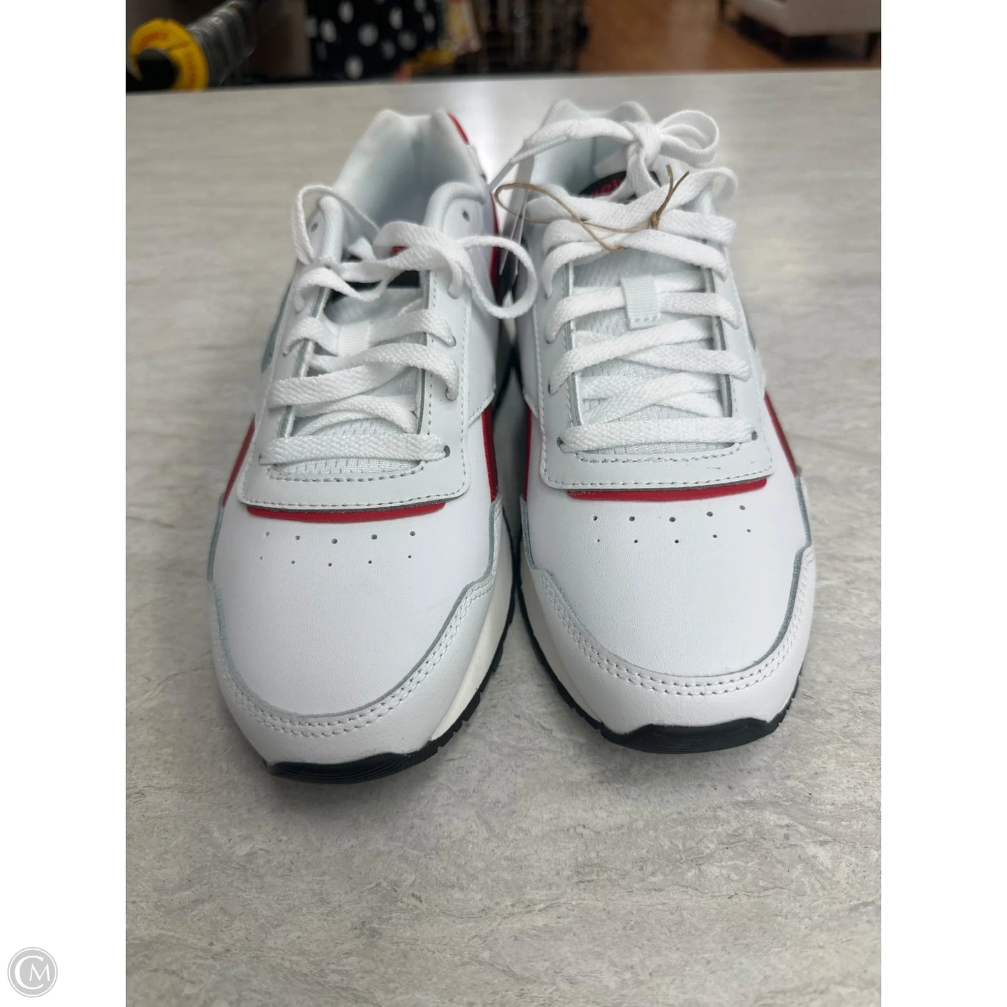 Shoes Sneakers By Reebok In Red & White, Size: 6.5