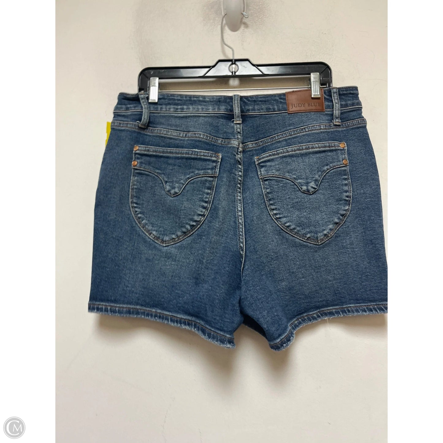 Shorts By Judy Blue In Blue Denim, Size: 16