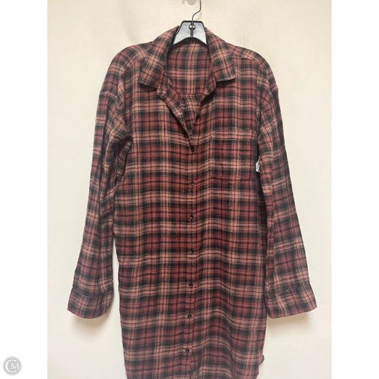 Top Long Sleeve By Billabong In Plaid Pattern, Size: L