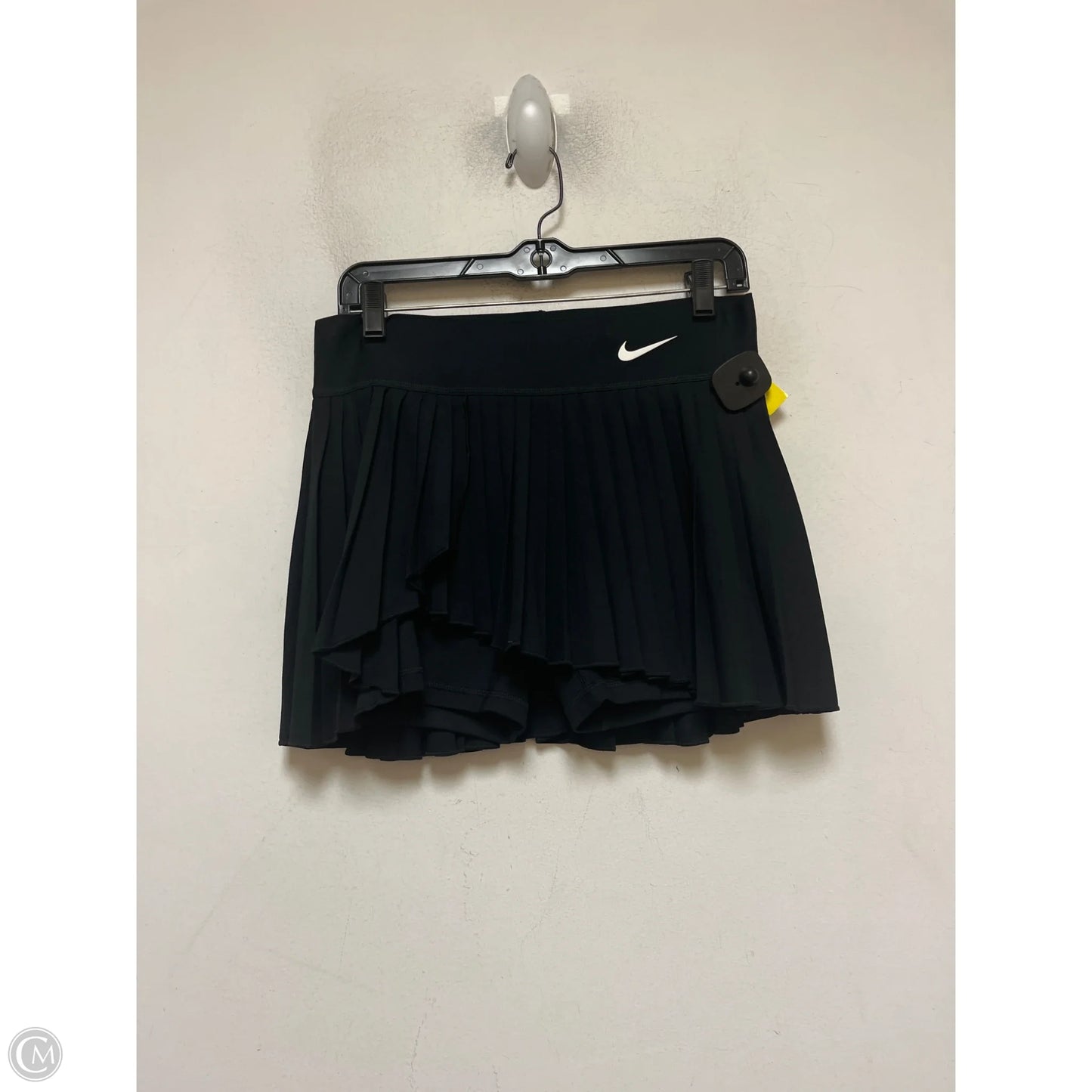 Athletic Skirt By Nike In Black, Size: M