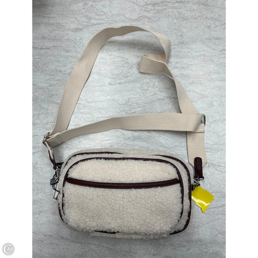Crossbody By Laundry, Size: Medium