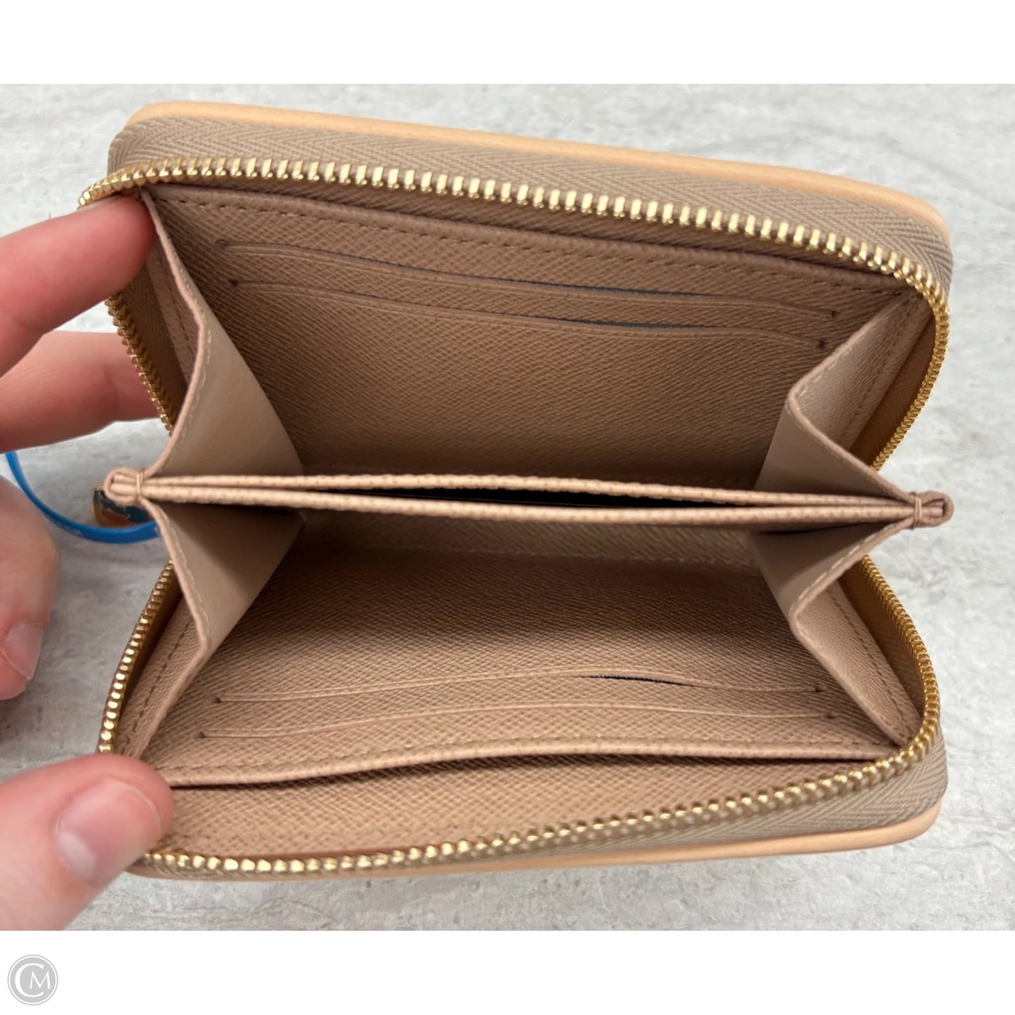 Wallet Luxury Designer By Louis Vuitton, Size: Small