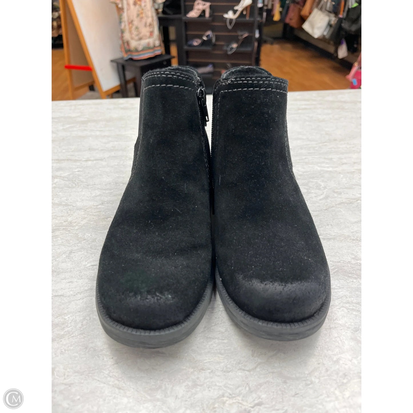 Boots Ankle Flats By Earth Origins In Black, Size: 6.5