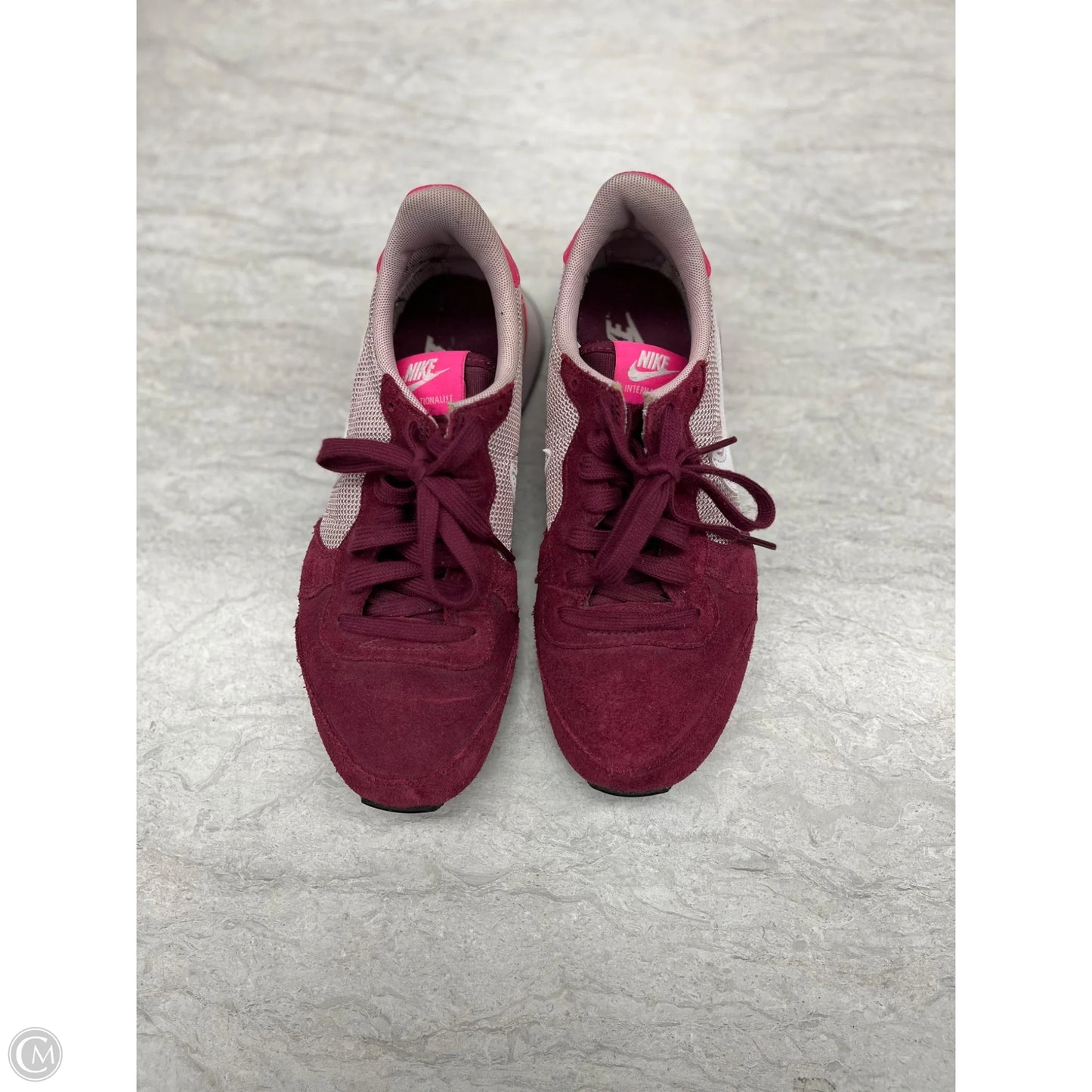 Shoes Sneakers By Nike In Maroon, Size: 5