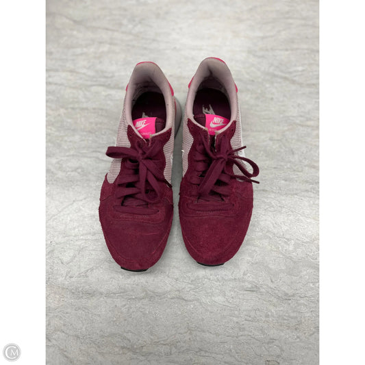 Shoes Sneakers By Nike In Maroon, Size: 5
