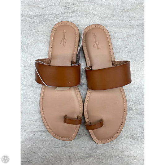 Sandals Flats By Universal Thread In Brown, Size: 9.5