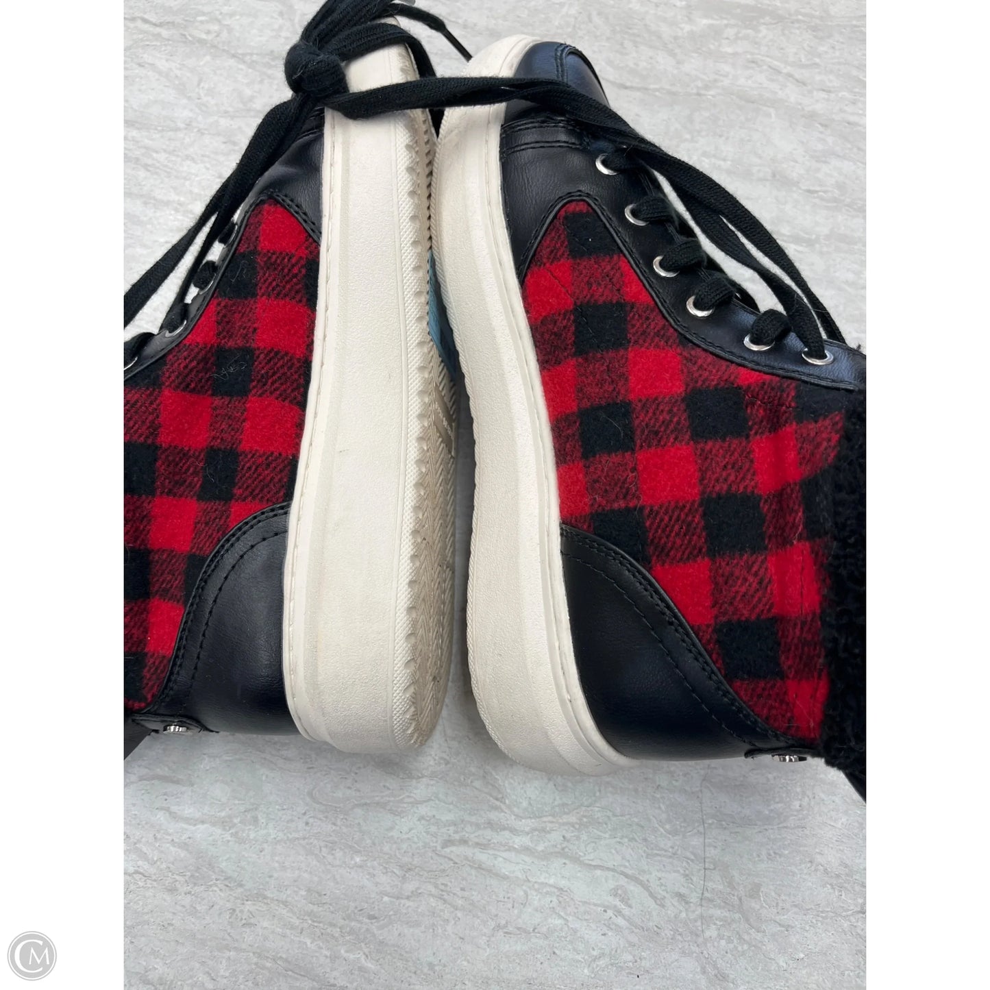 Shoes Sneakers By Marc Fisher In Plaid Pattern, Size: 8.5