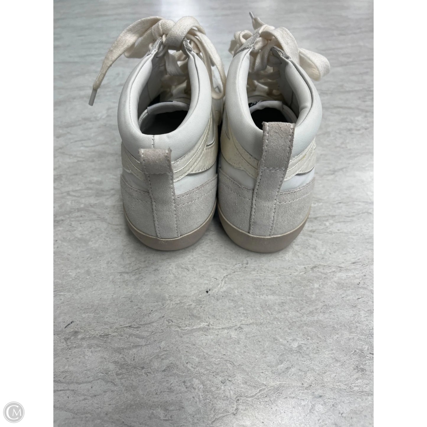 Shoes Sneakers By Gianni Bini In Cream, Size: 6.5