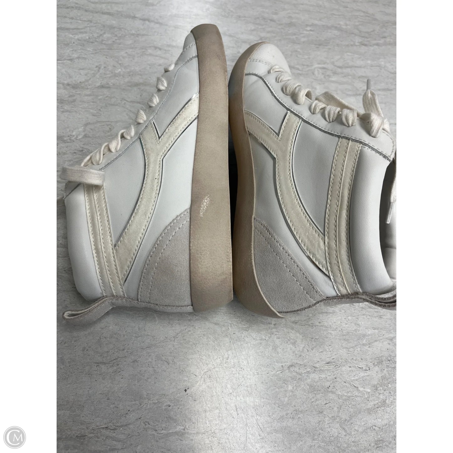 Shoes Sneakers By Gianni Bini In Cream, Size: 6.5