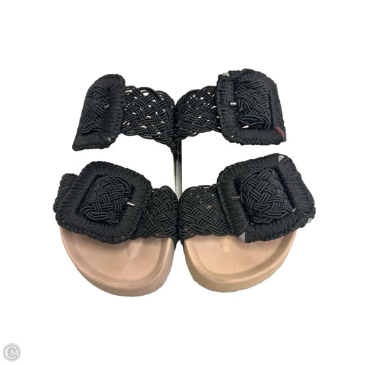 Sandals Flats By Clothes Mentor In Black & Tan, Size: 8