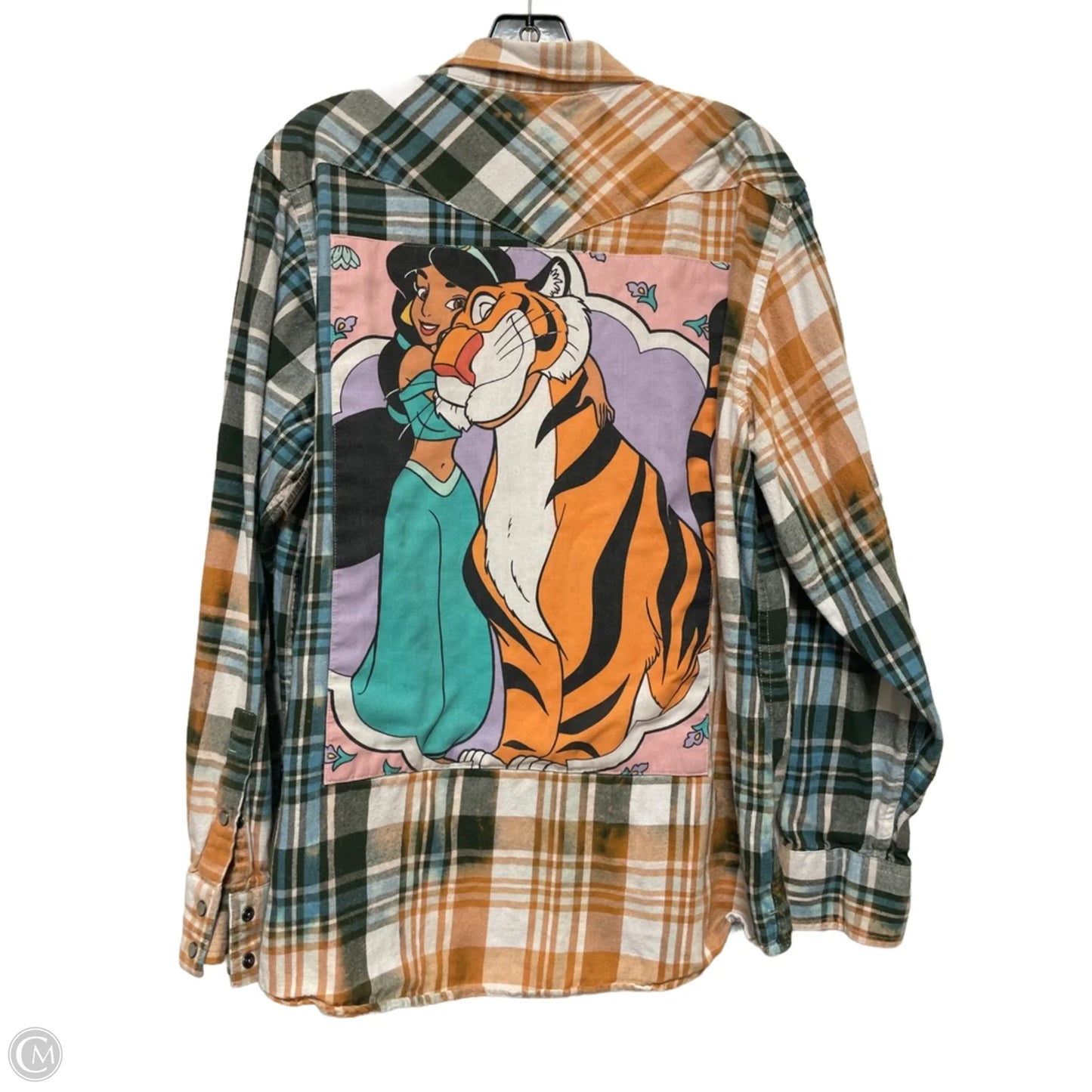 Top Long Sleeve By Clothes Mentor In Plaid Pattern, Size: M