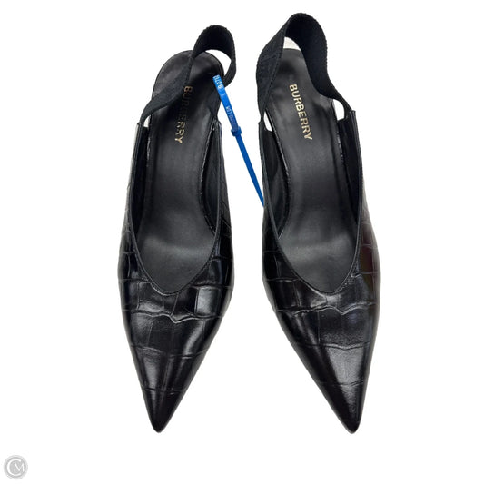 Shoes Luxury Designer By Burberry In Black, Size: 8