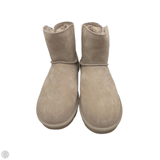 Boots Designer By Ugg In Tan, Size: 8