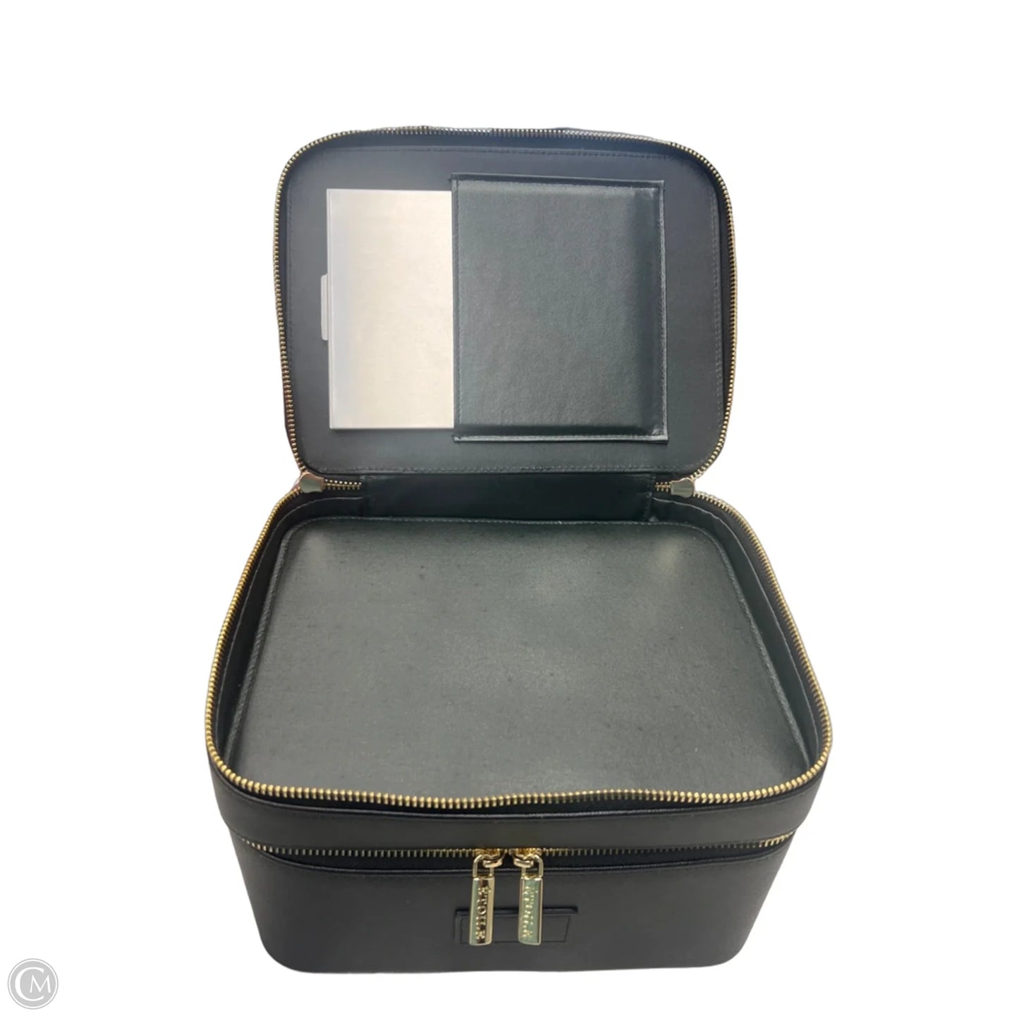 Makeup Bag By Clothes Mentor, Size: Medium