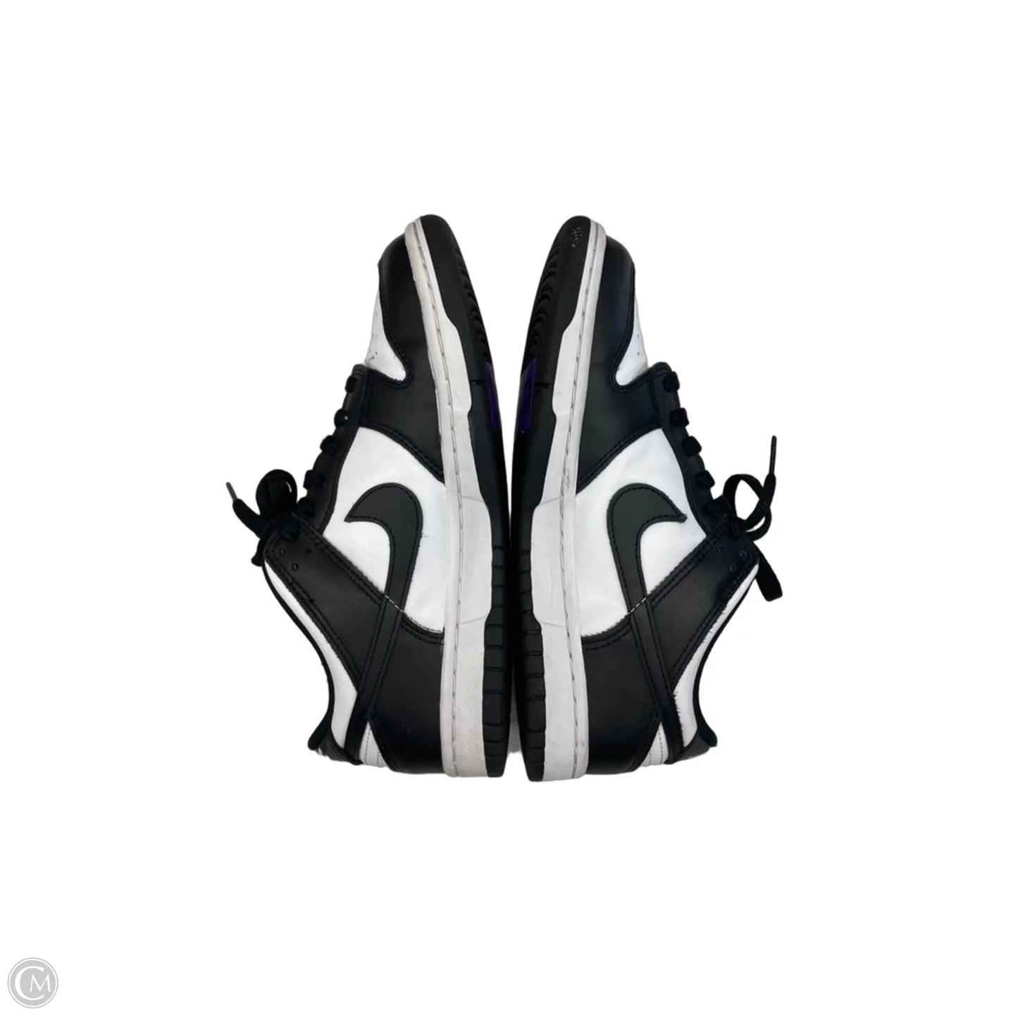 Shoes Sneakers By Nike In Black & White, Size: 8