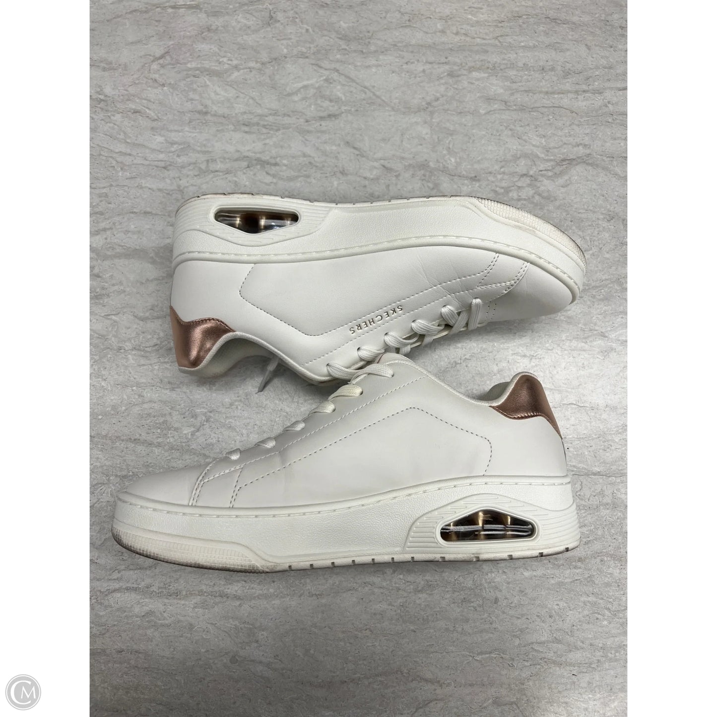 Shoes Sneakers By Skechers In White, Size: 10