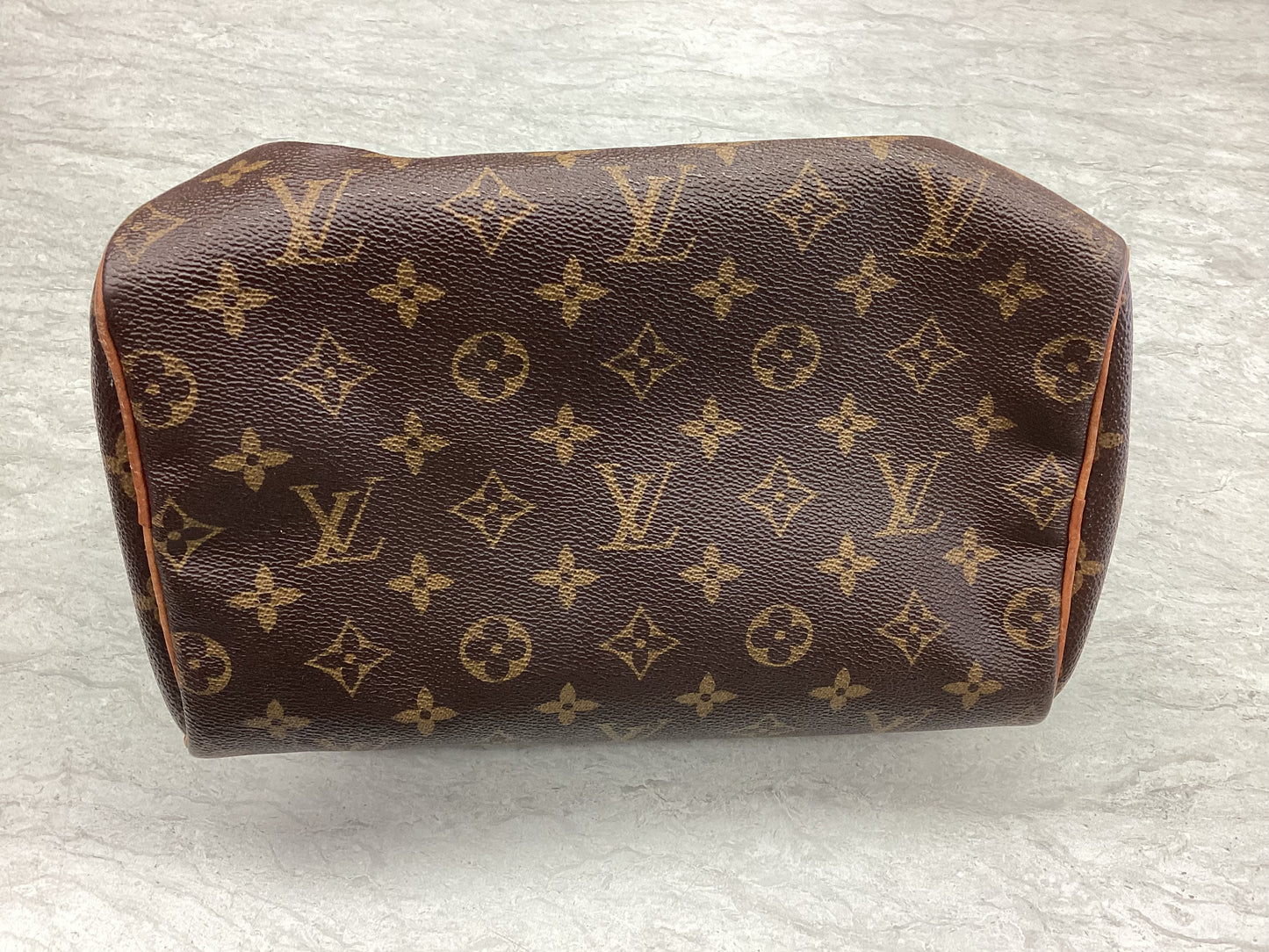 Handbag Luxury Designer By Louis Vuitton, Size: Small